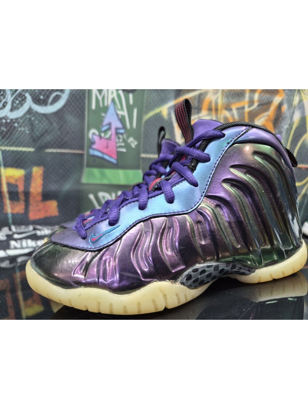 Nike Little Posite One PS Eggplant Athletic Basketball Size 13.5C SUPER CLEAN
